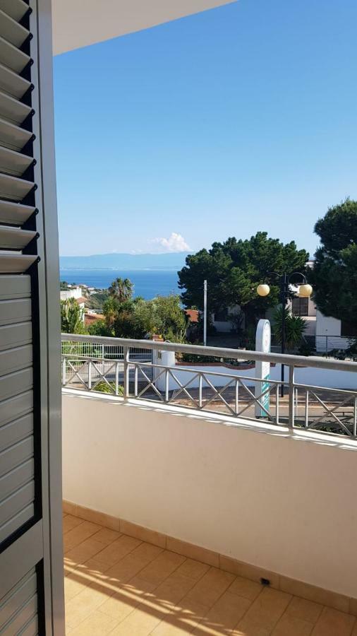 Hotel Eolo Capo Vaticano Exterior photo